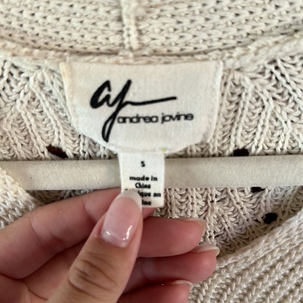 Color Block Sweater - Picture 3 of 3
